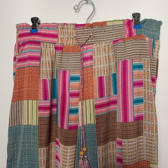 Rose & Olive Patchwork Printed Wide Leg Pants Women’s Size Medium - Picture 5 of 9